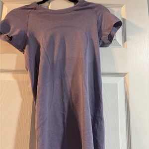 Lululemon swiftly top